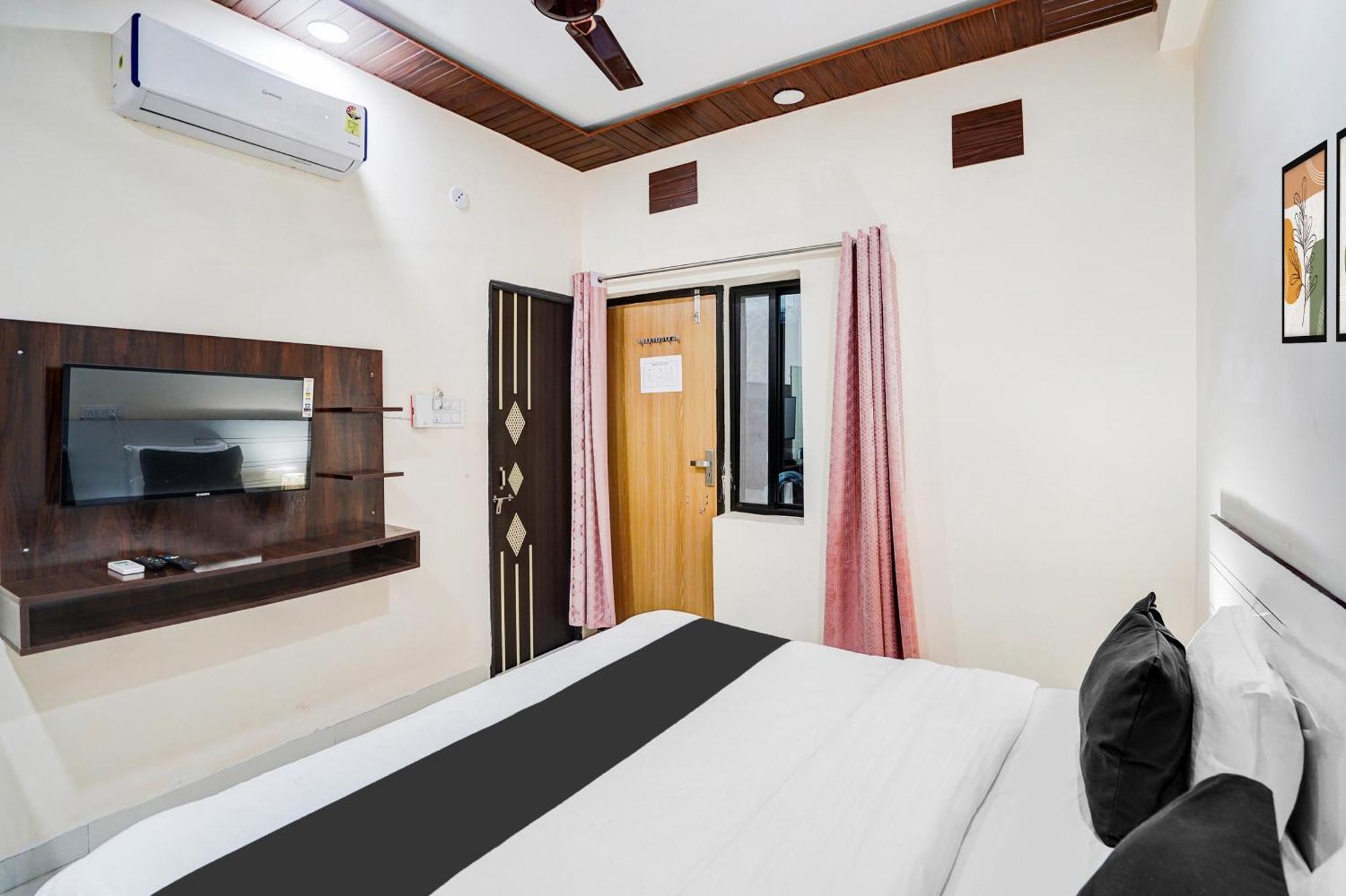 Super Hotel O Brilliant Convention Centre Formerly Madhur Shree Indore Exterior photo